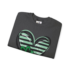 St. Patrick's Day Heart Sweatshirt - Unisex Heavy Blend Crewneck