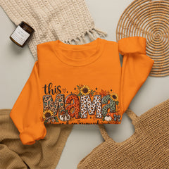 "This Mama Loves Her Pumpkins" Unisex Heavy Blend™ Crewneck Sweatshirt