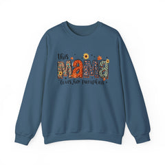 "This Mama Loves Her Pumpkins" Unisex Heavy Blend™ Crewneck Sweatshirt