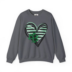 St. Patrick's Day Heart Sweatshirt - Unisex Heavy Blend Crewneck