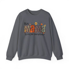 "This Mama Loves Her Pumpkins" Unisex Heavy Blend™ Crewneck Sweatshirt